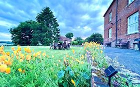 Colthrop Manor B&B